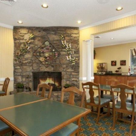 Comfort Inn River Ridge 애쉬빌 외부 사진