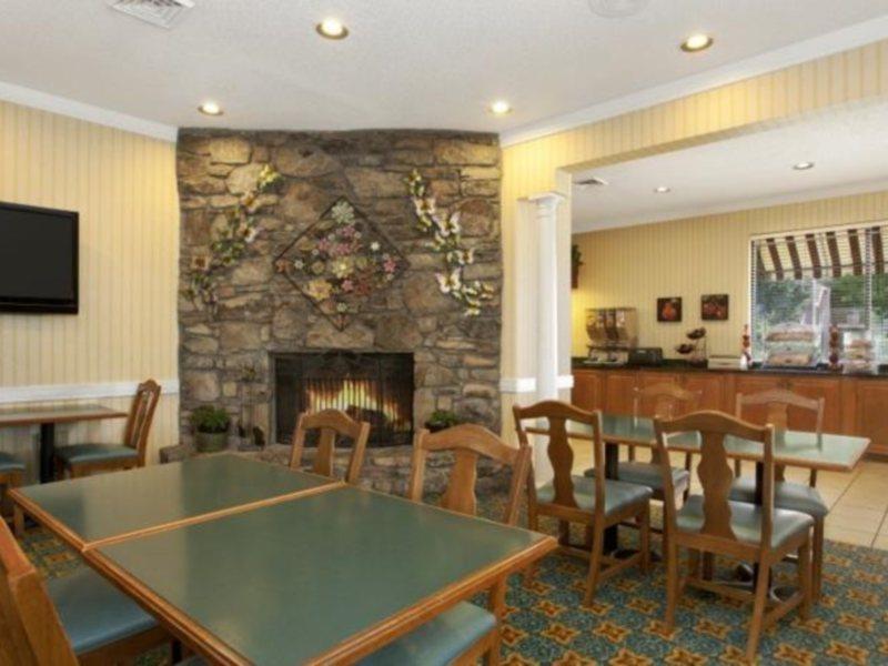 Comfort Inn River Ridge 애쉬빌 외부 사진